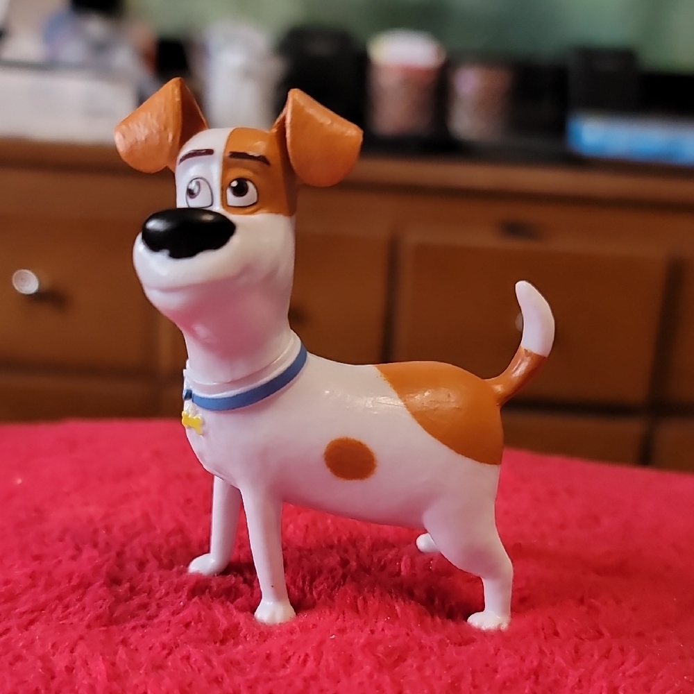 The Secret Life of Pets - Max Poseable Pet Figure